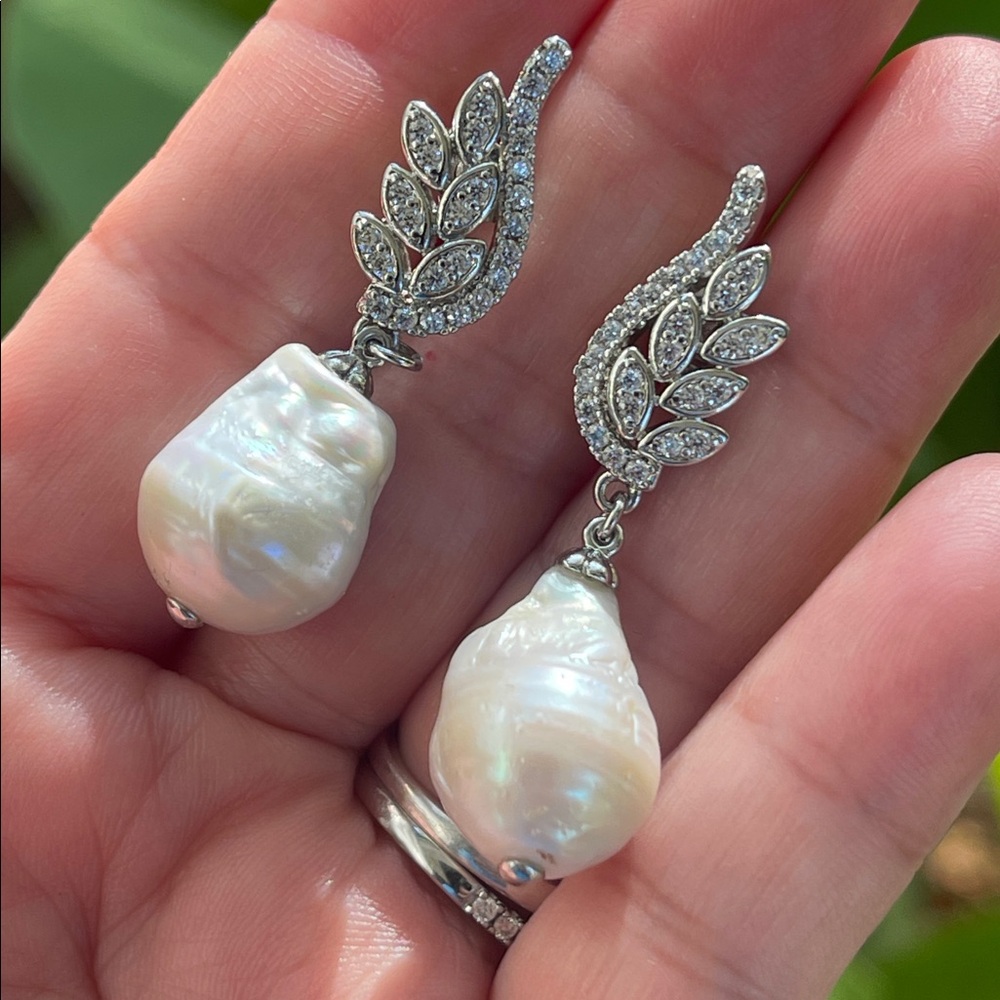 NWT Elegant Natural Baroque Irregular Freshwater Pearl and CZ Drop Earrings